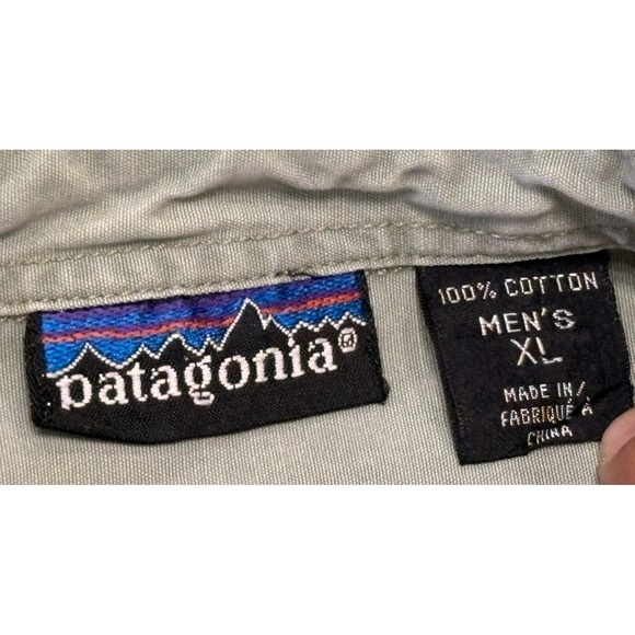 Patagonia Shirt Men's XL Button Up Long Sleeve Front Pockets - Picture 10 of 16